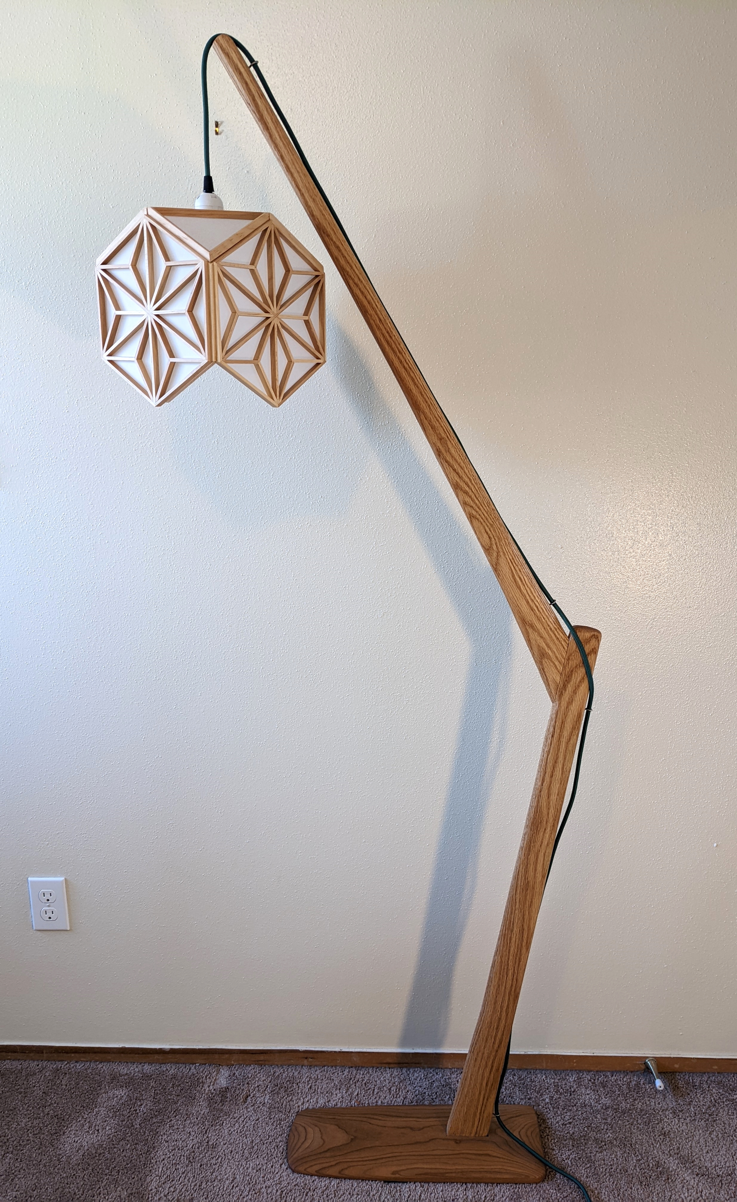 Kumiko stand lamp